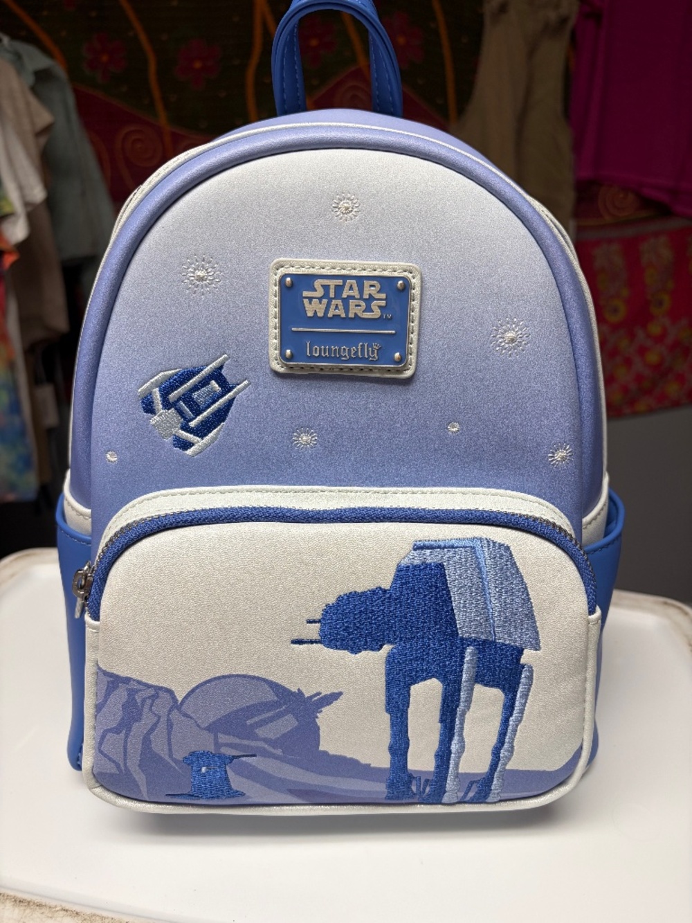 Disney Star Wars Hoth Lounge fly